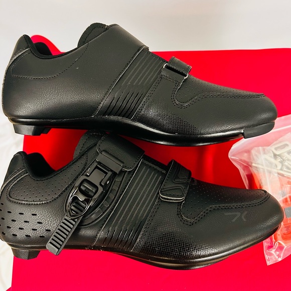 Unisex Black Cycling Shoes Compatible with Delta Cleats  Indoor/Outdoor/Peleton - Picture 1 of 15